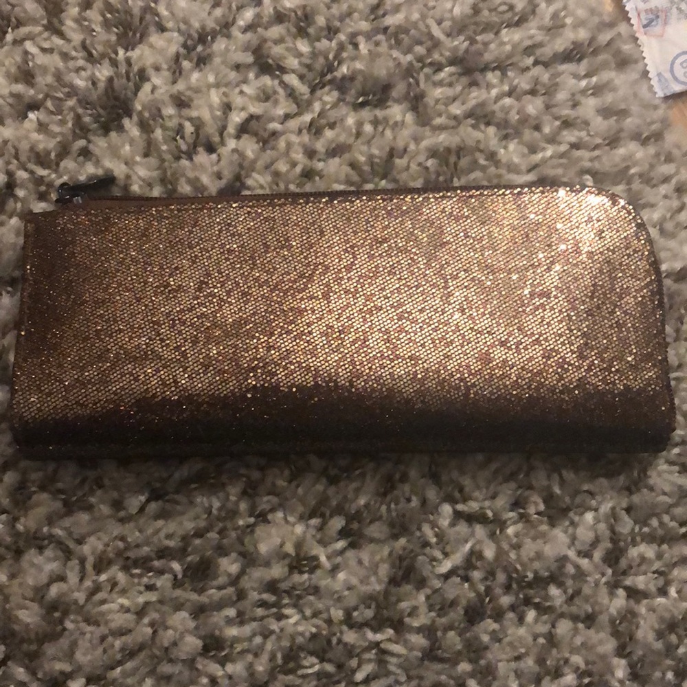 Glitter makeup case